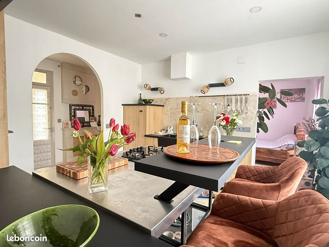 Maison en viager 5 pièces 132 m² (image 1)