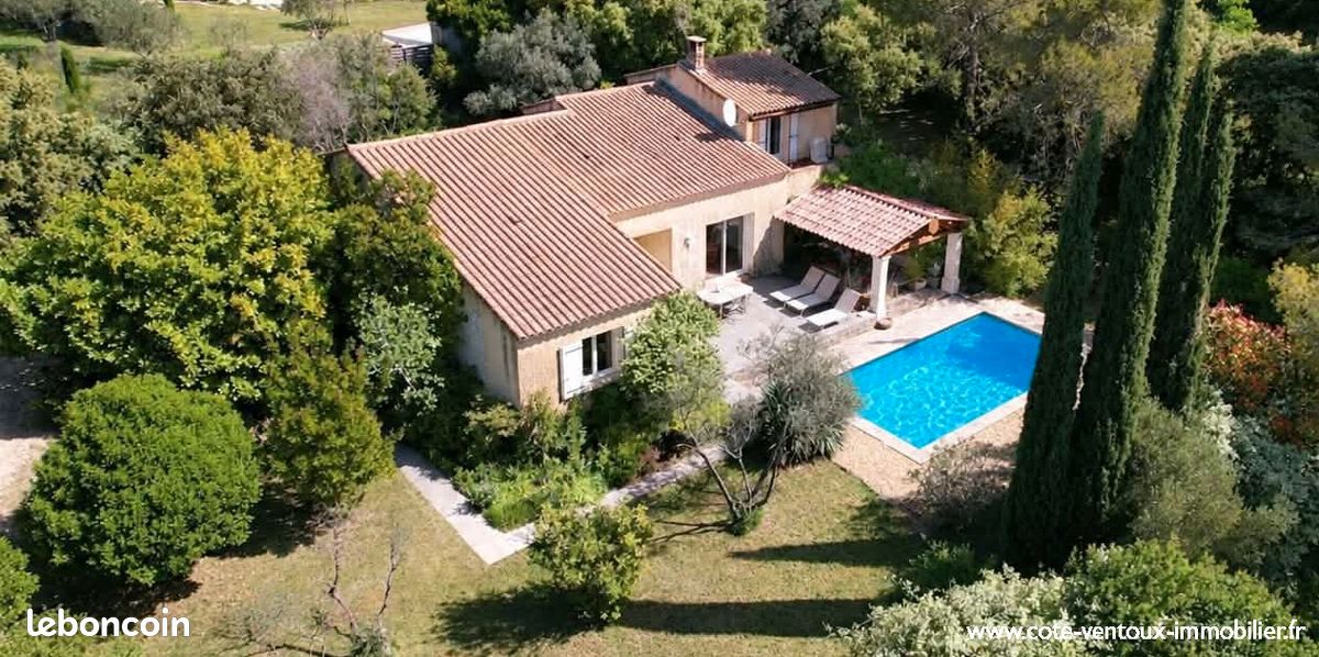 Maison 6 pièces 131 m² · à Vacqueyras · 131 m² · 425 000 €