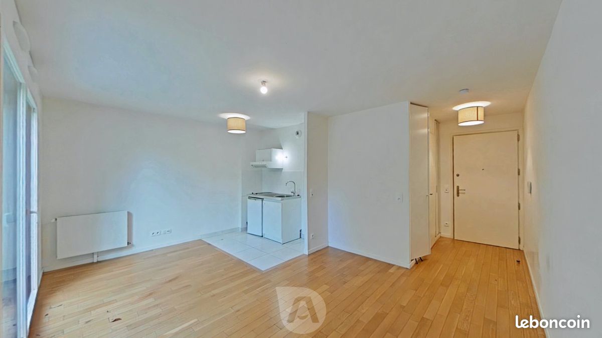 Appartement 1 pièce 28 m² · à Vanves · 28 m² · 215 000 €