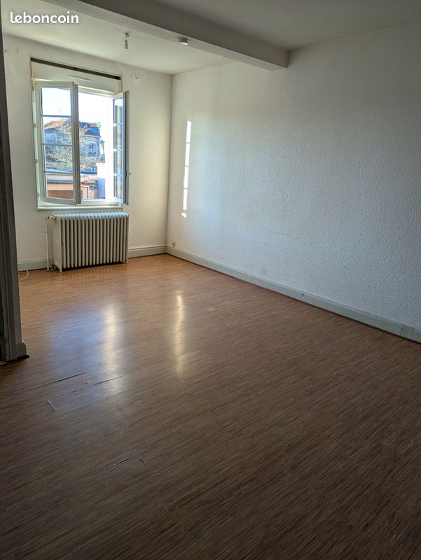 Appartement 3 pièces 78 m² · à Lapalisse · 78 m² · 442 €/mois