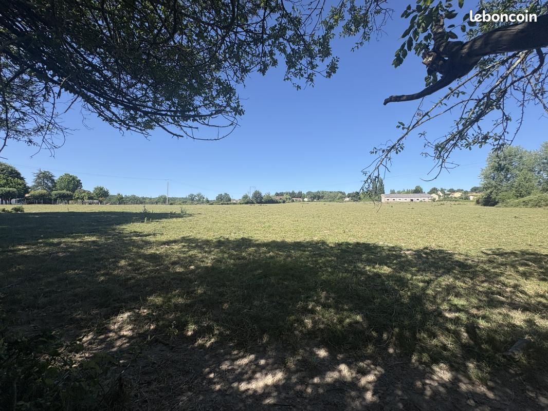 Terrain 1 250 m² Saint Nexans · à Saint-Nexans · 24 150 €