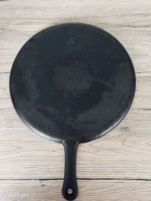 Crêpière Le Creuset Cousances N°4 – Fonte émaillée – Poêle à Frire Gaz
