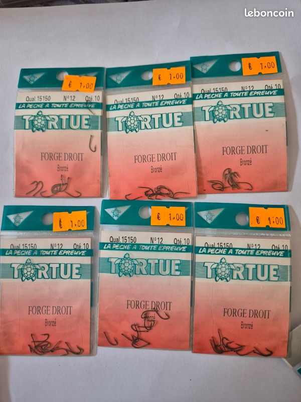 Hameçons montés Tortue N°6 0,20mm forgé bronzé droit par 10 Hameçons montés Tortue N°6 0,20mm forgé bronzé droit par 10