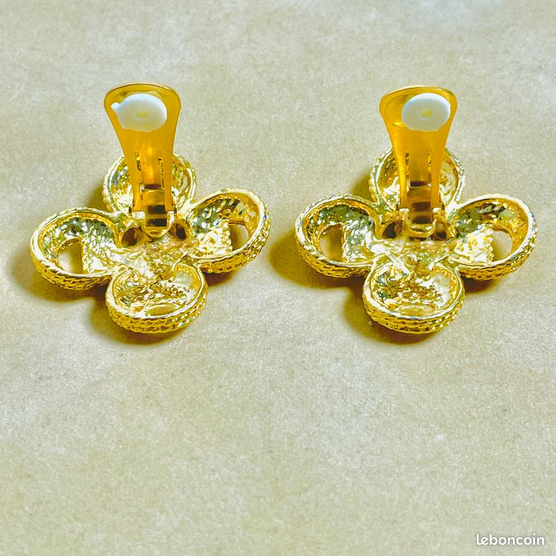 Boucles D'oreilles Vintage XXL Années 80 – Résine Dorée Galvanisée – Bijou Créateur Unique