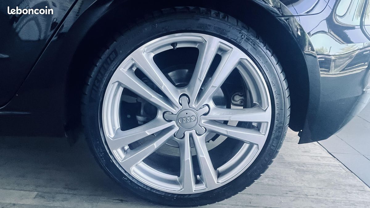 AUDI A3 Sportback 2.0 TDI 150 S tronic 7 S Line (image 8)