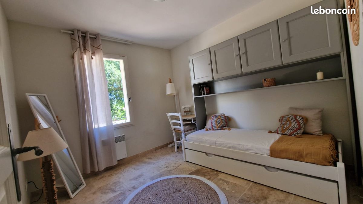 Villa meublée 80m² - 2 chambres + bureau - Jardin - Octobre à avril (image 5)