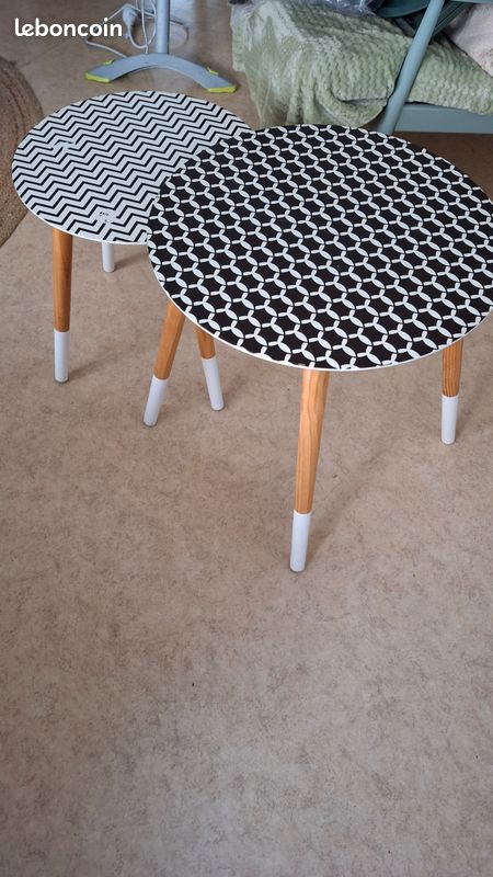 Table d'appoint x2 (image 1)