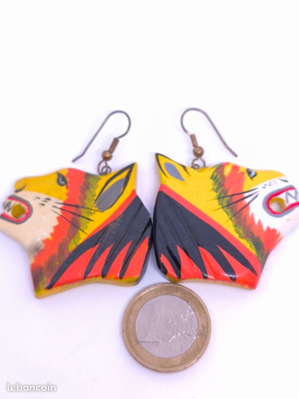 Boucle D'oreille Ancienne N326 - Poisson En Bois Peint - Bijou Vintage Occasion