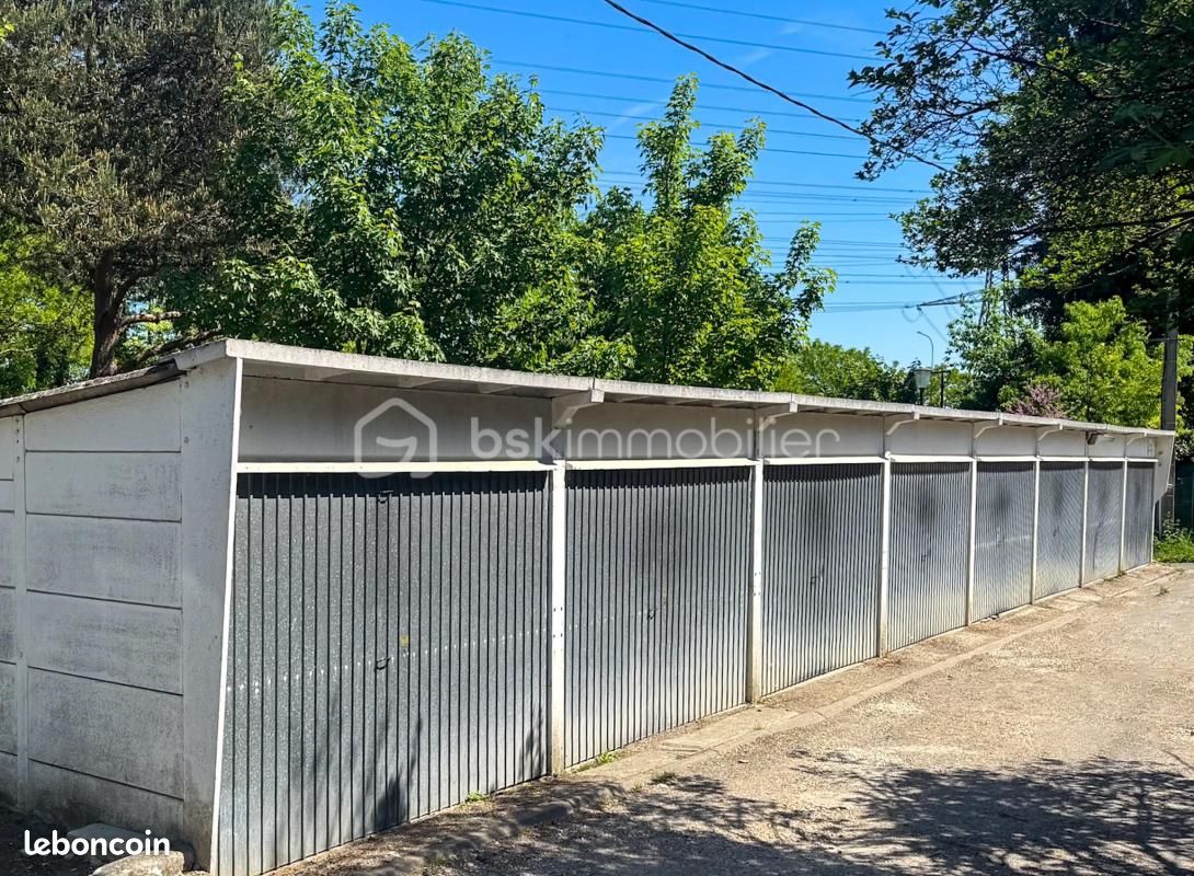 Garage/box 16 m² Palaiseau (image 4)
