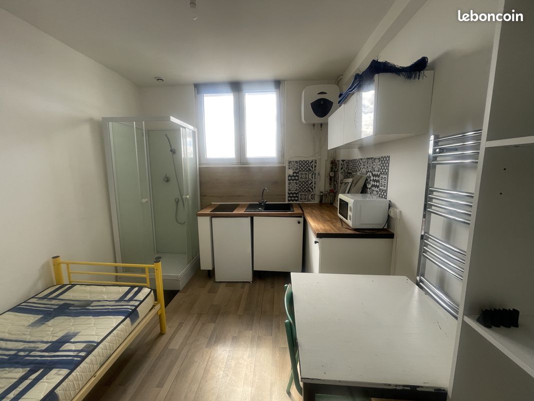Appartement 1 pièce 10 m² · à Saint-Quentin · 10 m² · 280 €/mois