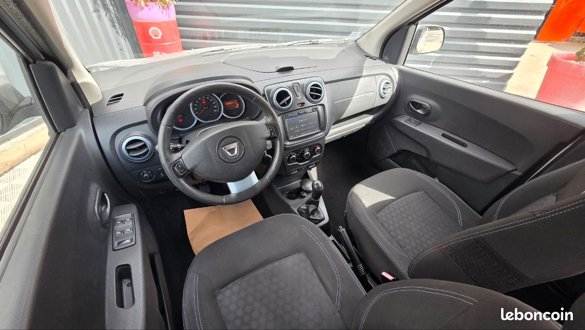 Dacia lodgy stepway 1.2tce 115cv 7 places (image 4)