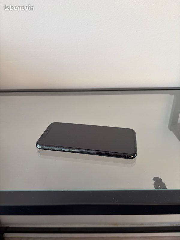 IPhone 11 Pro (image 6)