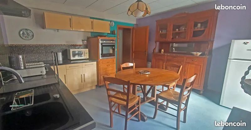 Appartement 2 pièces 44 m² · à Sarlat-la-Canéda · 44 m² · 590 €/mois