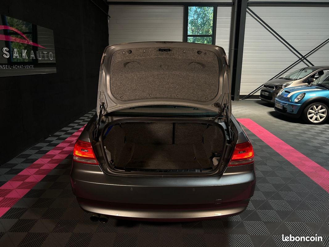 BMW SERIE 3 COUPE E92 325i 3.0L N53 218ch Luxe Steptronic A - FACTURE ENTRETIEN COMPLET DEPUIS L'ACHAT - ENTRETIEN À JOUR (image 10)