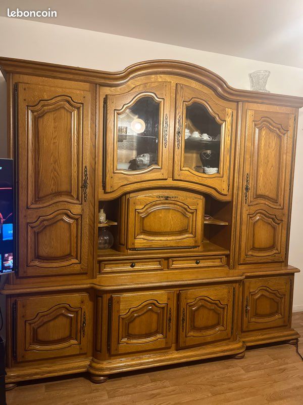 Meuble salon en chêne (image 1)