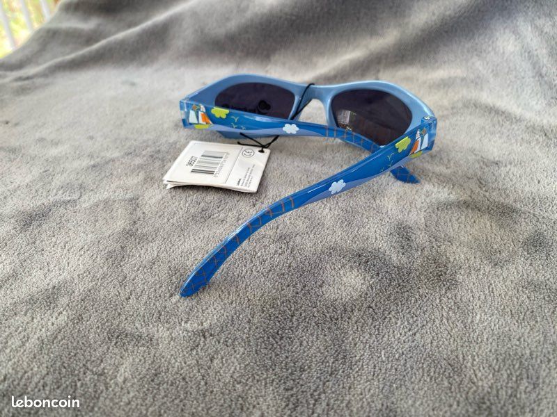 Lunettes de soleil enfants (image 4)