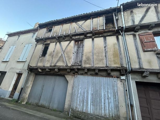 Maison 1 pièce 85 m²