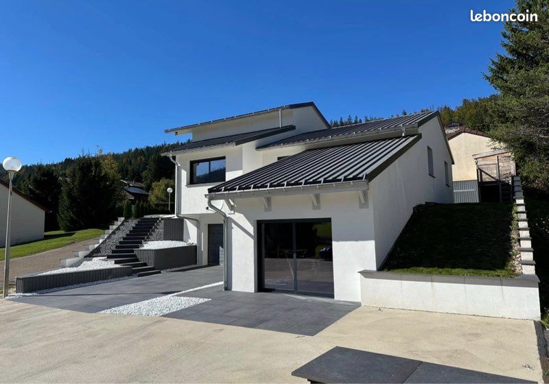 Maison 6 pièces 181 m² · à Pontarlier · 181 m² · 539 900 €