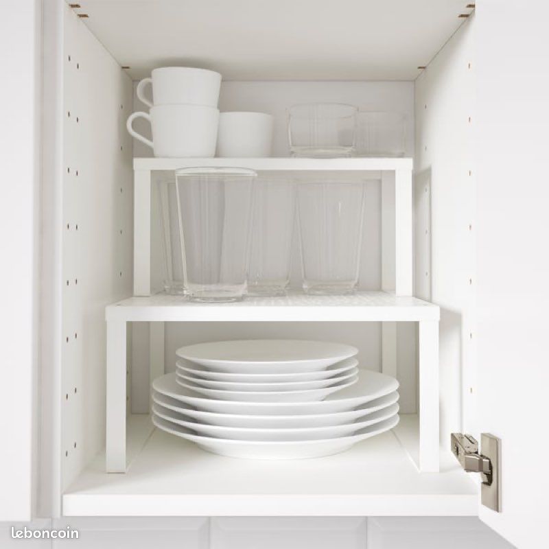 Étagères cuisine IKEA (image 1)