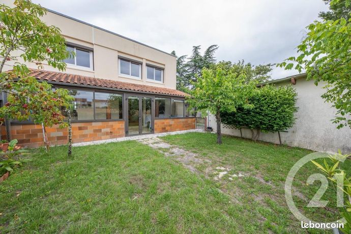 Maison 7 pièces 103 m²