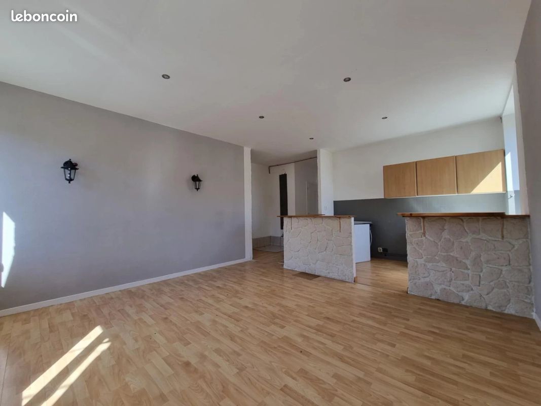 Immeuble 546 m² Abreschviller (image 2)