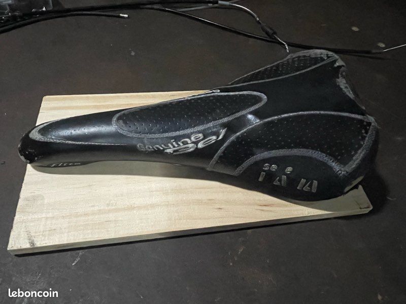 Selle Italia SLR carbone Gel flow - Équipements vélos