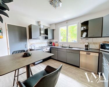 Maison 625 000 € - 180 m²