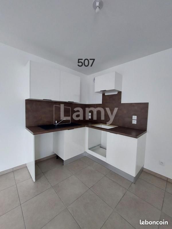 Appartement 3 pièces 65 m² · à Thonon-les-Bains · 65 m² · 925 €