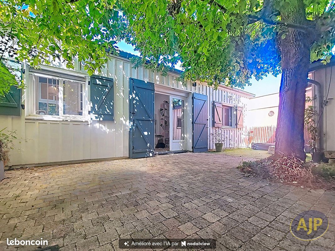 Maison 3 pièces 70 m² · à Bordeaux · 70 m² · 395 000 €