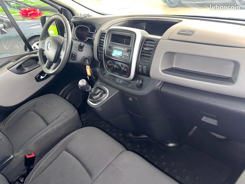 Renault TRAFIC III 1.6 DCI 120 CONFORT L1H1 - TVA RÉCUPÉRABLE (image 5)