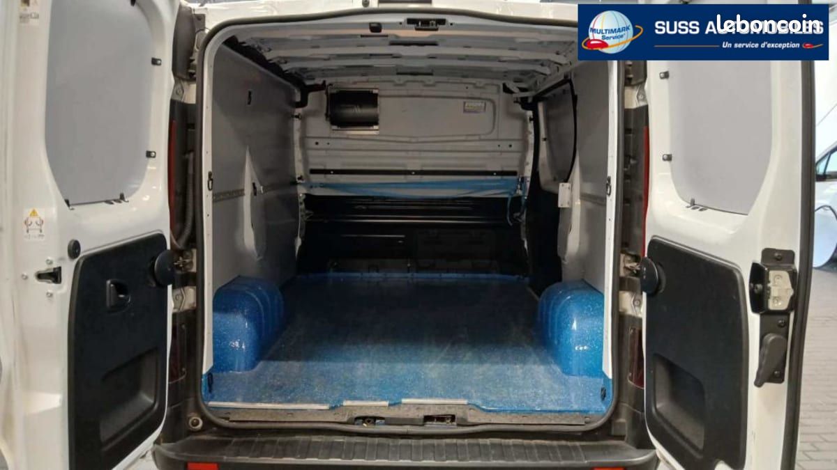 Renault Trafic FOURGON FGN L1H1 DCI 120 CONFORT (image 6)