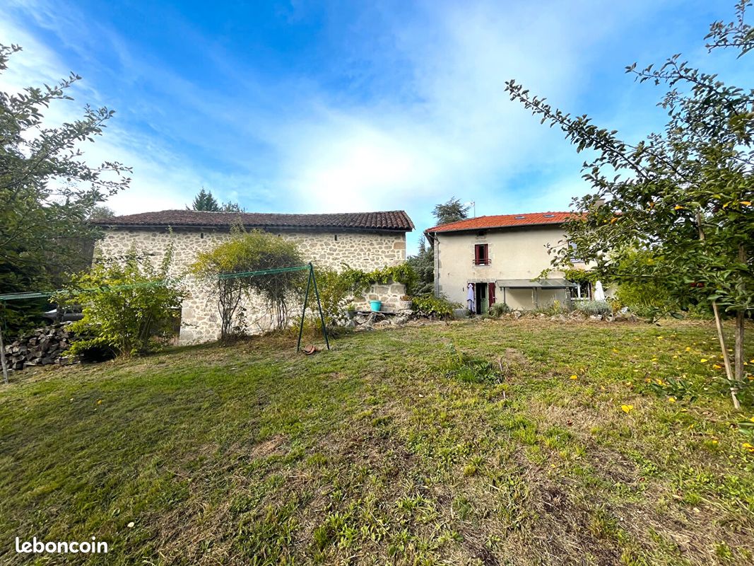Maison 5 pièces 126 m² · à Parlan · 126 m² · 270 300 €