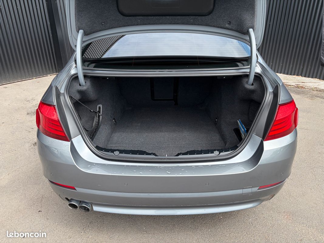 BMW SERIE 5 (F10) Berline 530d 3.0 d 258 cv EXCLUSIVE Boîte automatique (image 12)