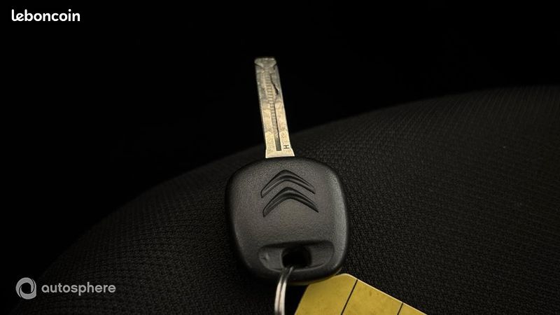 Citroen C1 VTi 72 S&S Feel 3p E6.d (image 16)