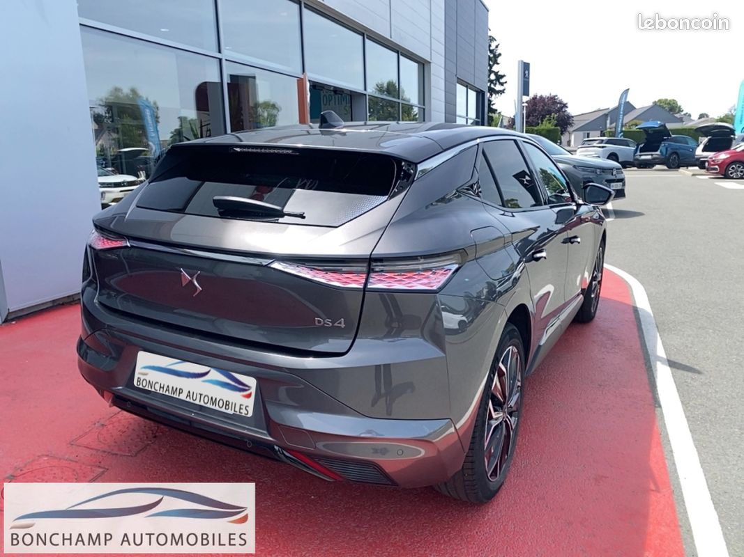 Ds 4 2021 1.2I PURETECH 12V 130 BV EAT8 ETOILE ALCANTARA (image 4)