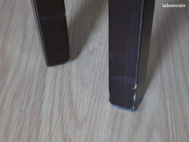 Lot 2 chaises (image 3)