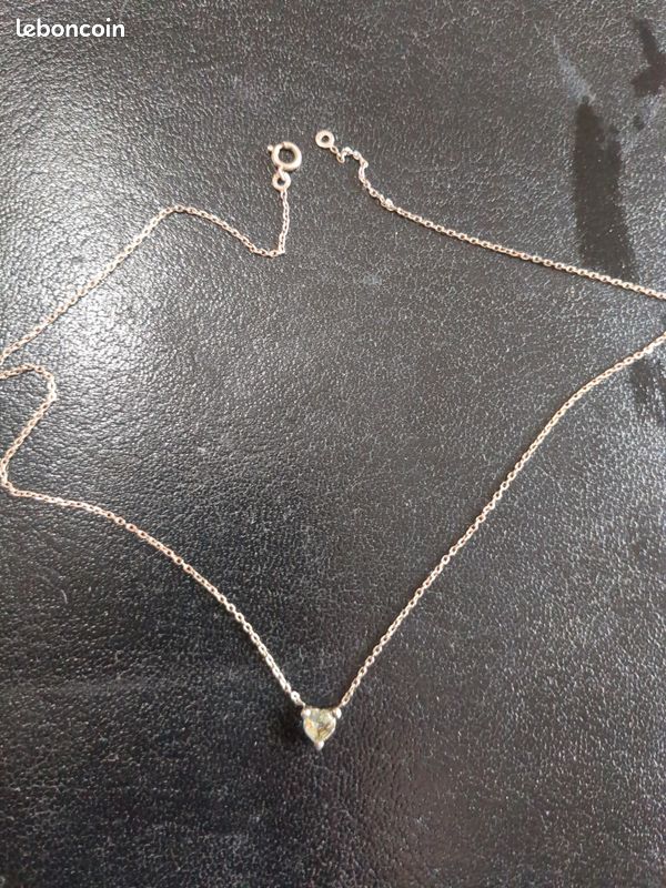 Collier argent et topaze bleue (image 1)