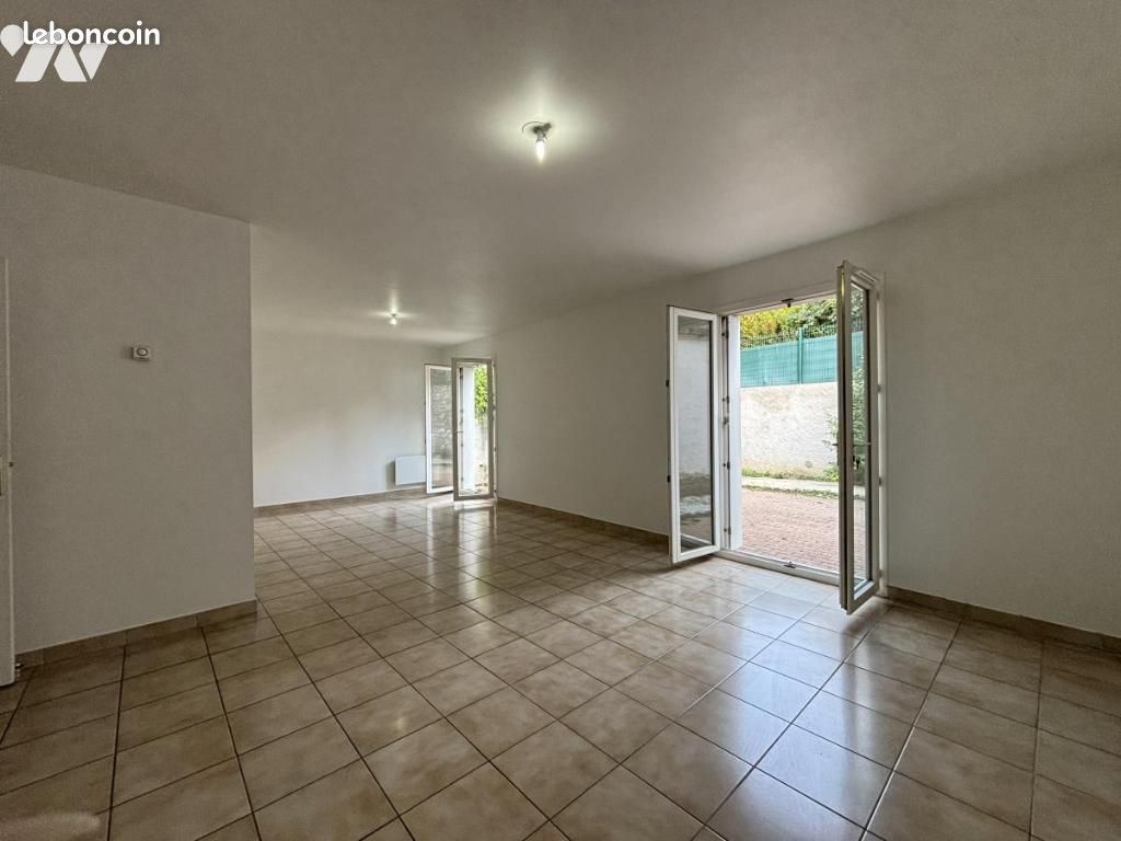 Maison 5 pièces 107 m² · à Tours · 107 m² · 300 000 €