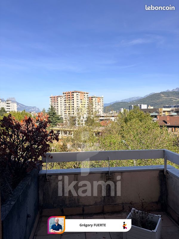 Appartement 1 pièce 33 m² · à Échirolles · 33 m² · 79 000 €