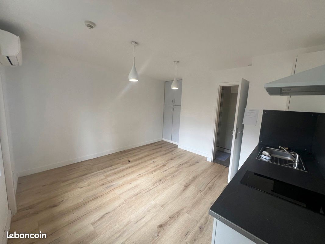 Appartement 1 pièce 19 m² · à Cavaillon · 19 m² · 320 €/mois