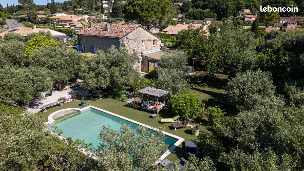 Maison 6 pièces 200 m² · à Flayosc · 200 m² · 545 000 €