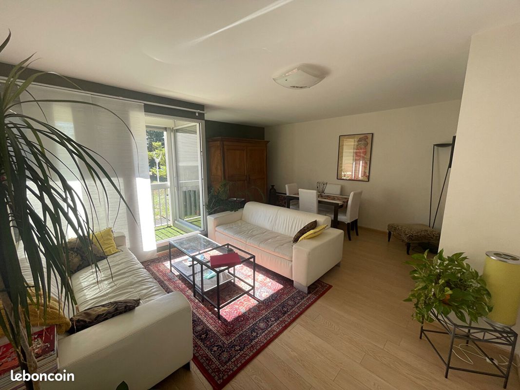Appartement 5 pièces 101 m² · à Beaumont · 101 m² · 240 000 €