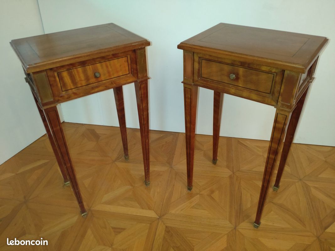 2 Tables de chevets LOUIS XVI (image 1)