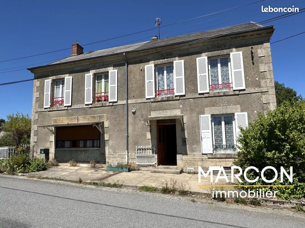 Maison 7 pièces 176 m² · à Vallière · 176 m² · 99 000 €