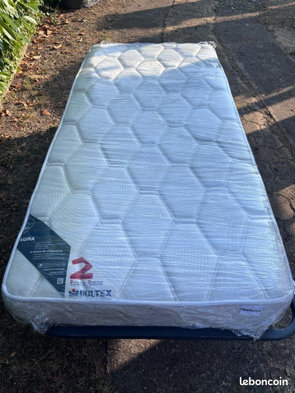 Matelas bultex 90*190 2 faces été/hiver (image 1)