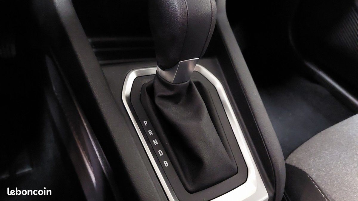 Renault Clio V Evolution E-Tech full hybrid 145 -24 (image 15)