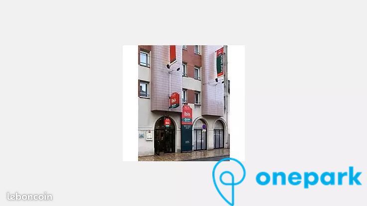 Parking 12 m² · à Agen · 12 m² · 102 €