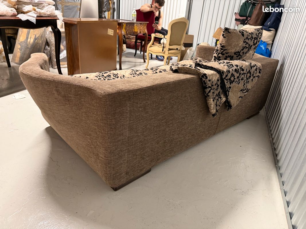 Roche Bobois — Grand canapé 3-4 places, tissu chenille taupe (image 10)