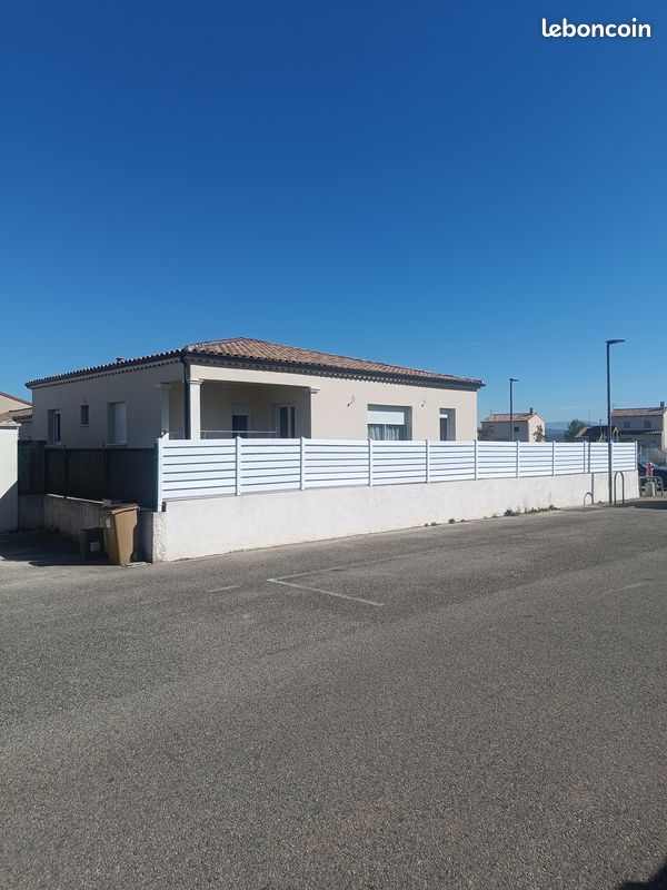 Maison 4 pièces 100 m² · à Pierrelatte · 100 m² · 245 000 €