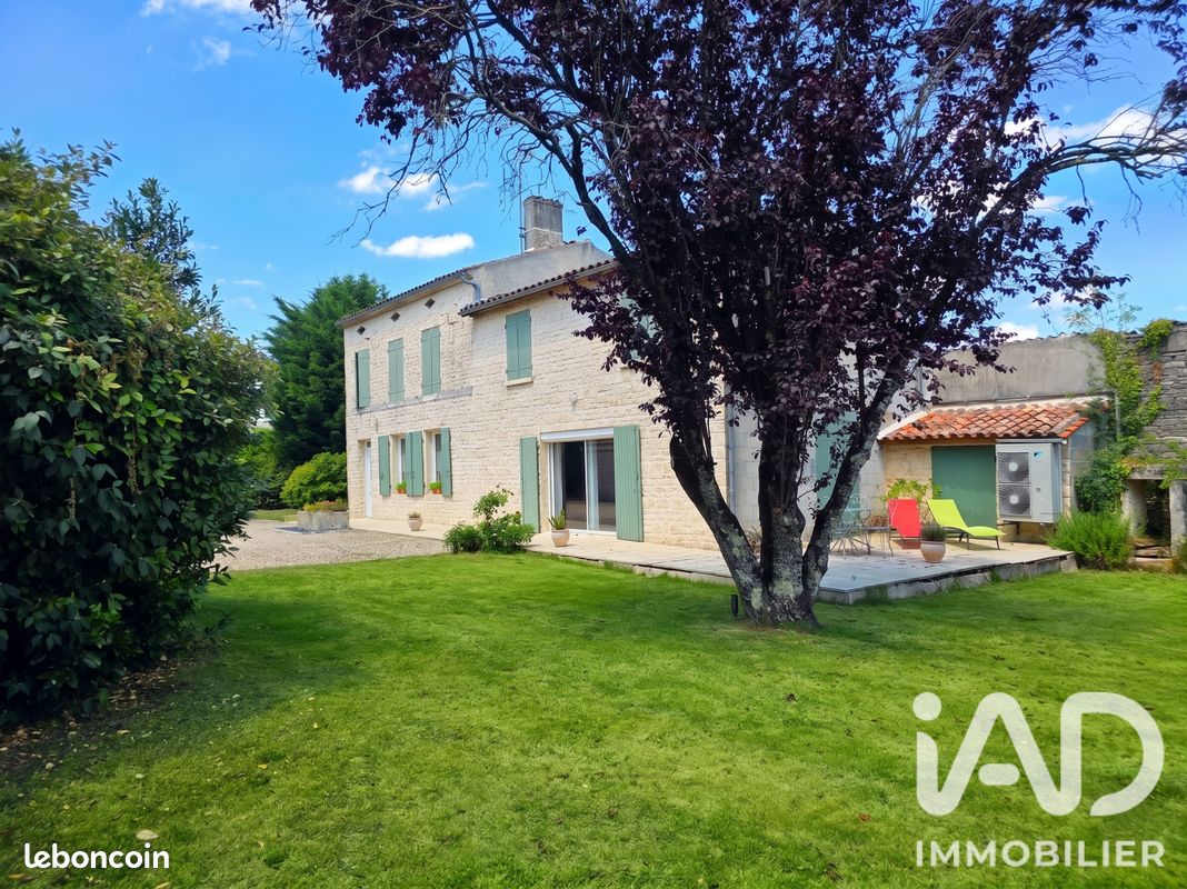 Maison 5 pièces 146 m² · à Bréville · 146 m² · 219 000 €